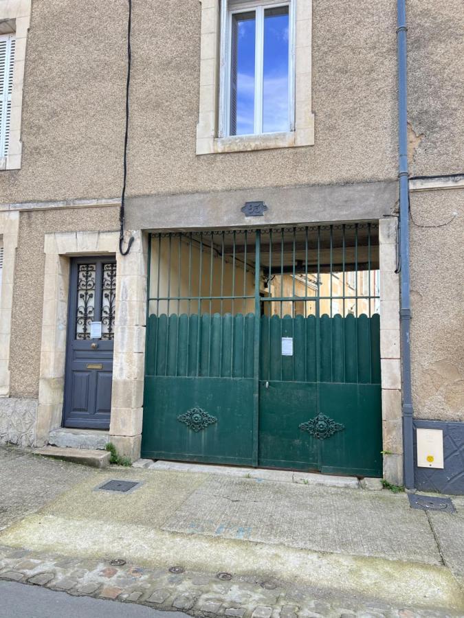 L'Arizona, Studio A 5 Minutes Du Centre-Ville Poitiers Bagian luar foto